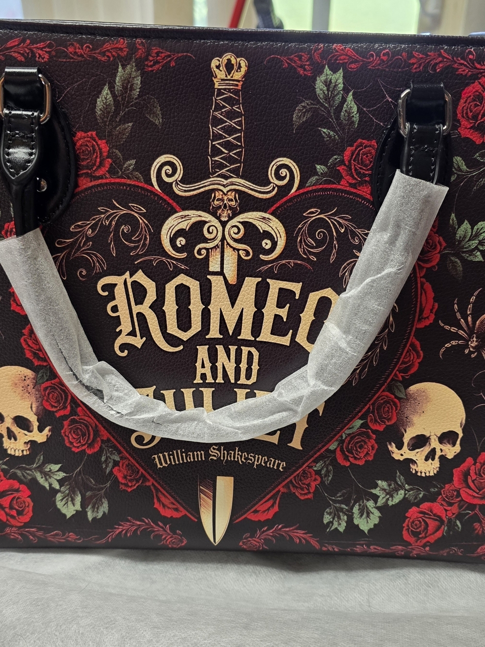 Romeo and Juliet Graphic Shoulder Bag - Black with Red Accents